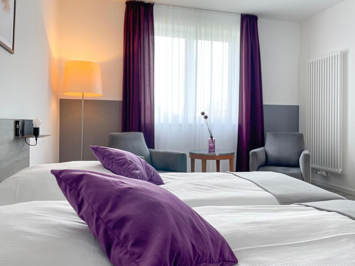 Prima Inn Hotel & Hof Neuruppin - Digitales & Rezeptionsloses Motel Экстерьер фото